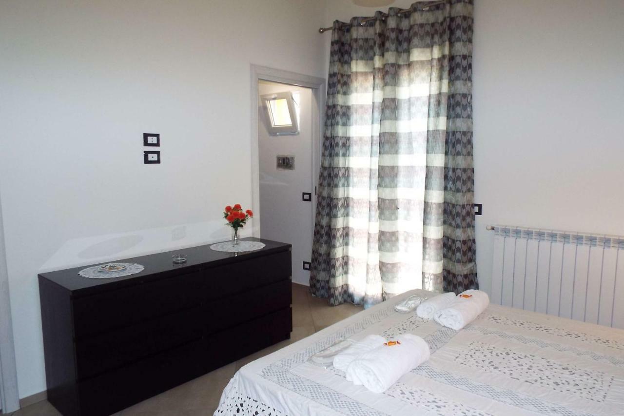 Cefalu Studio Room And Apartments エクステリア 写真